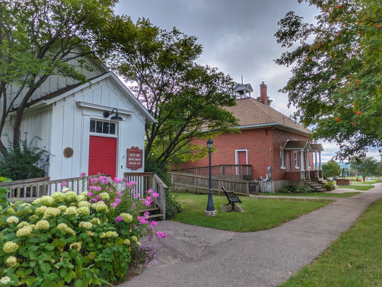 Butter Tarts, Boos & Brews