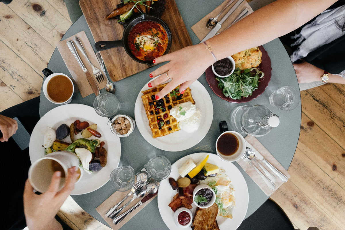 People eating breakfast