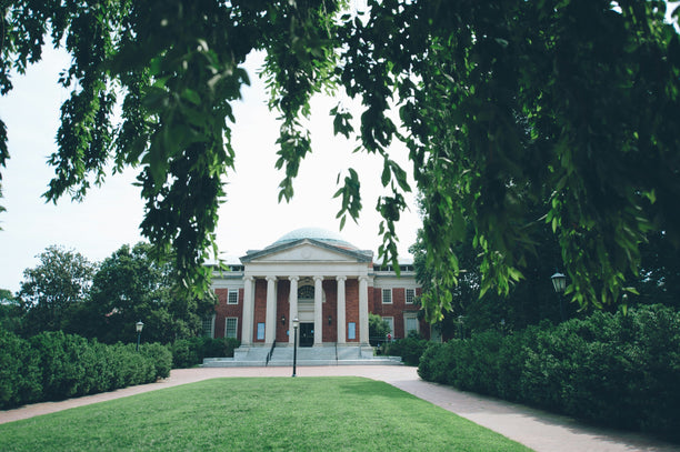 Timeless Towns & Scenic Sips